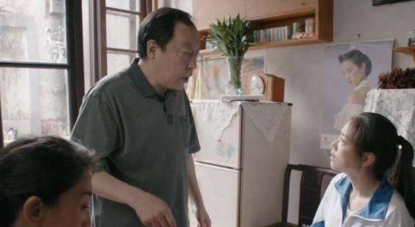 父母|“我宁愿养条狗，也不养父母”，本以为是不孝，没想到获众人点赞