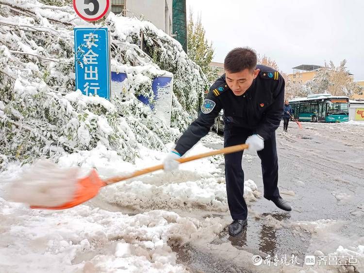 救人|11月7日最佳情报｜雪中情！壹粉分享医护人员救人感动瞬间获奖