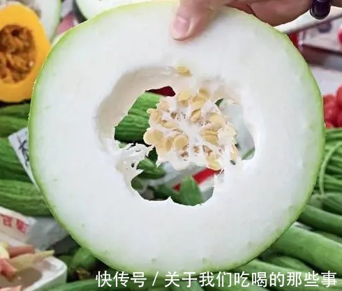 冬瓜|买冬瓜时,黑皮好还是青皮好?口感差别大,做法也不同,别买错了