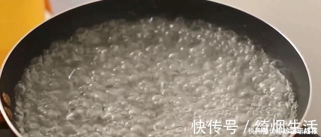 蒜苗|豆腐自从学会这个做法，家人三天两头点名吃，鲜嫩入味，比肉都香