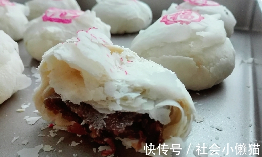 爱吃酥点快收藏,手一碰就掉渣,层次分明,放几天都酥香,别错过