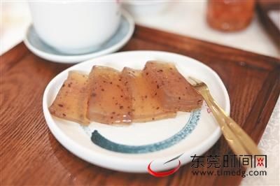  秘制酱油|腊味煲仔饭 人间美味是家常