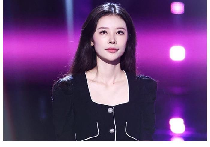 奪冠|《中國好聲音》收視繼續(xù)奪冠，但口碑下滑，原創(chuàng)或是“罪魁禍?zhǔn)住?
onload=