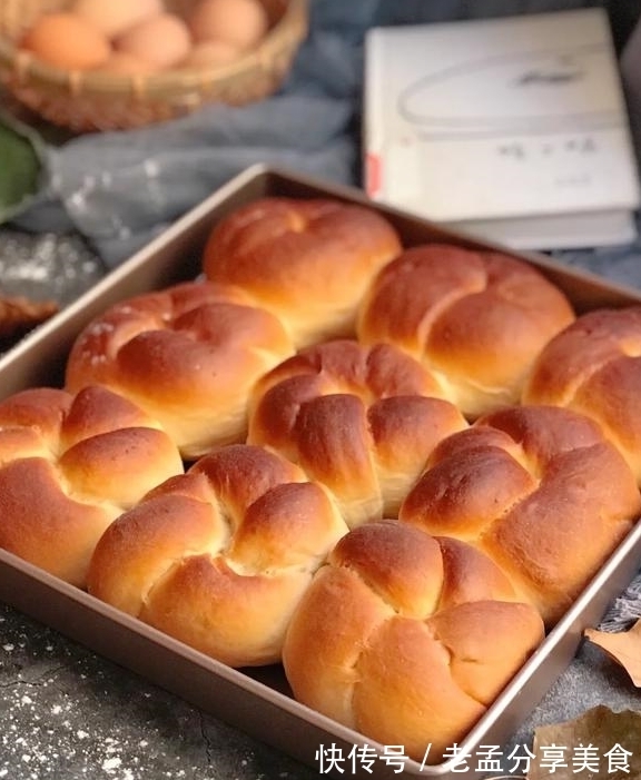 这才是老面包最实用做法，不加一滴水，柔软拉丝，比买的好吃10倍