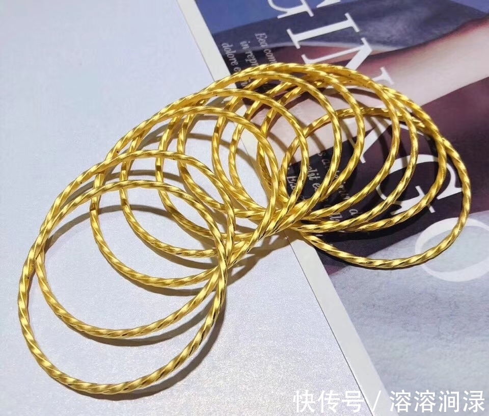 龙凤镯 黄金手镯款式大全，有哪些适合年轻女孩？