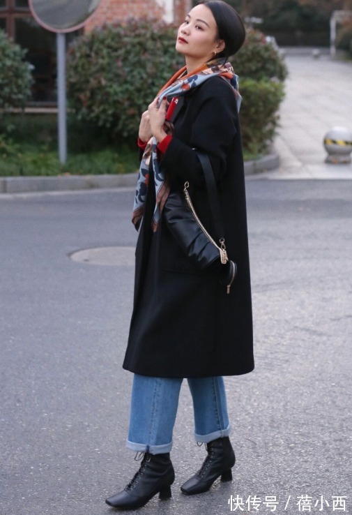 针织衫|建议小个子女生多穿“九分裤”,配短靴、乐福鞋都很美,值得参考