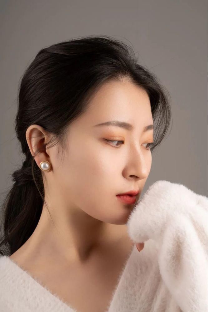 耳环|戴对耳环=整容?!刘雯、Angelababy显脸小的秘密都在这儿了