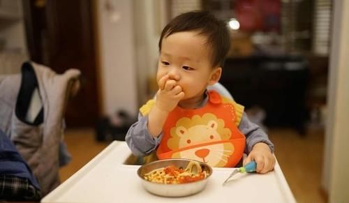 提醒父母：宝宝反复积食难消化，1种食物经常吃，消食健脾长高个