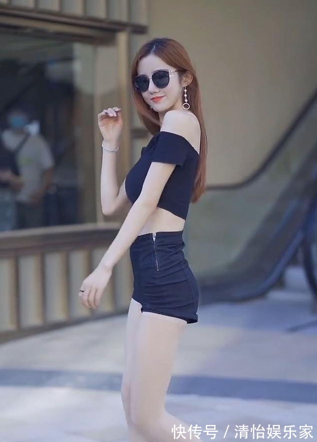 时尚 短裤时尚上衣搭配高腰短裤,明艳端庄,潇洒自信