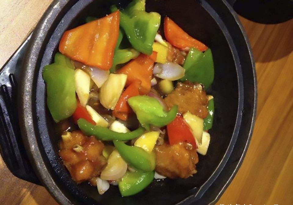 鸡肉|简单做的三杯鸡,就不需要泡菜年糕了,火锅就更无法比了!