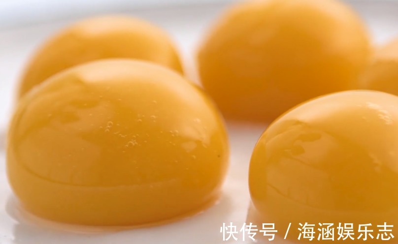 q弹|3分钟学会南瓜新做法，香甜软嫩不粘牙，比果冻还Q弹，一看就会