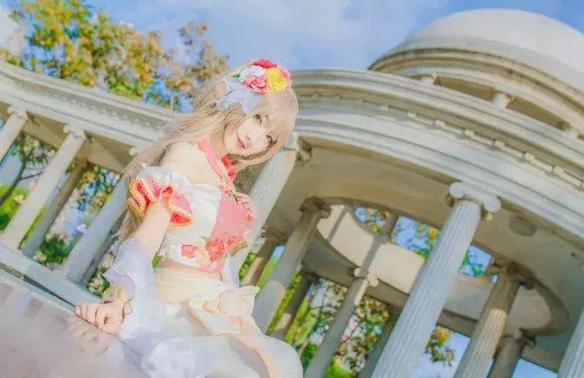 喜欢|cos::舞娘南小鸟,身姿曼妙,再多喜欢一点点