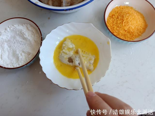 不贵|我家的极简晚餐,3个菜15分钟,好吃不贵又简单,吃得开心舒服