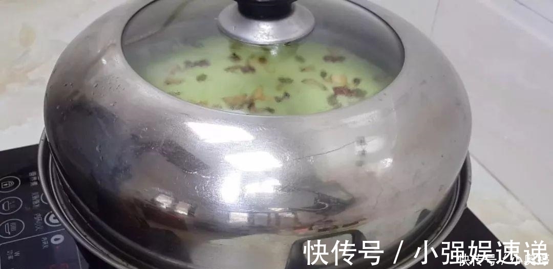 白糖|3勺白糖, 1斤面粉, 不用和面, 做出来最好吃的发糕, 边吃边流口水