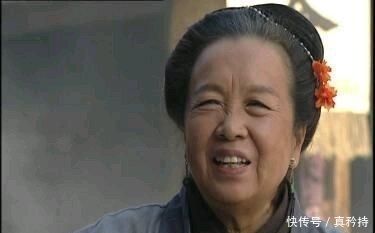 影视剧|导演求不挨骂,宋江不敢回家,武松打真老虎,水浒幕后发生了什么