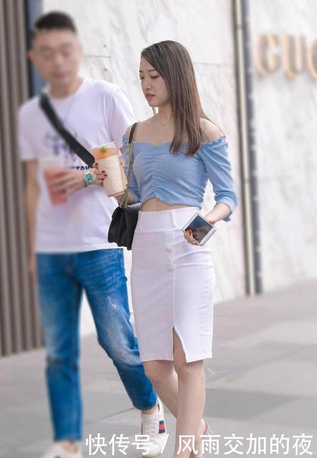 居然|包臀裙“开个叉”居然这么好看,彰显纤细双腿,高雅还有气质