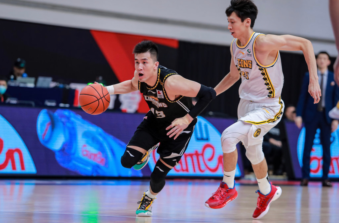 回歸|郭艾倫回歸，遼寧男籃首發(fā)5將重聚，8籃板外援搭檔大韓，棄用高塔