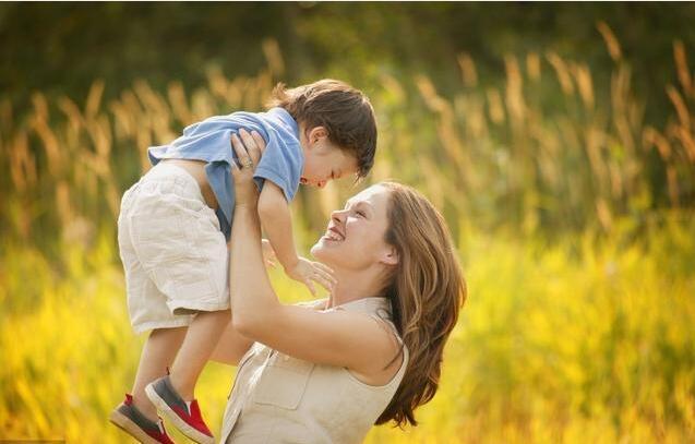 情绪|两岁孩子爱发脾气,不知道怎么处理北大教授教你解决这个问题