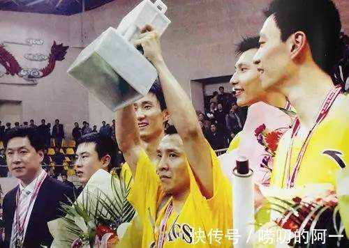 cb廣東隊(duì)的十一個(gè)總冠軍，分別是戰(zhàn)勝哪些對(duì)手獲得的？盤點(diǎn)一下