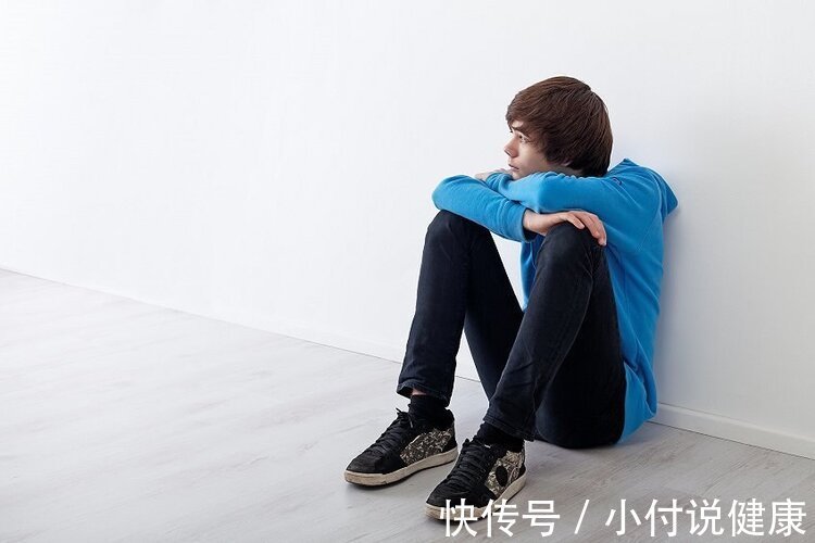 骨头汤|原来骨头汤、虾皮不补钙!真正补钙的是这5种食物,别再乱花钱了