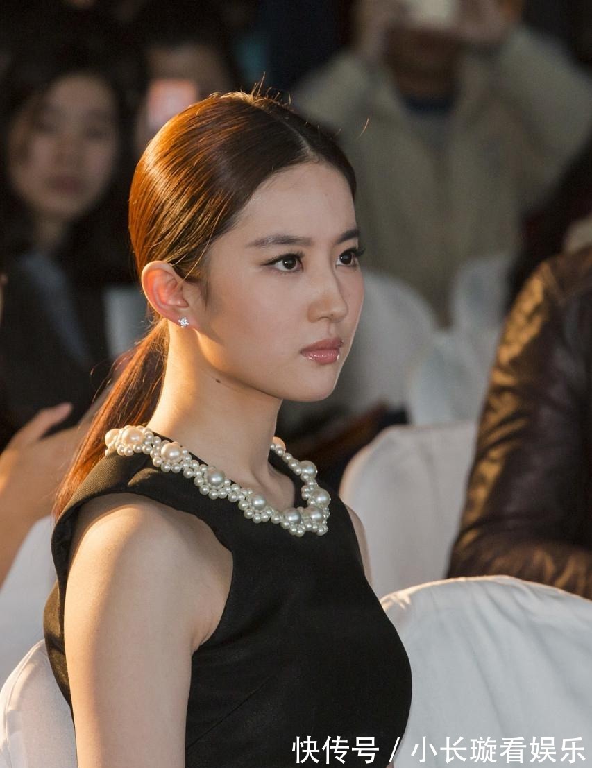 特征|女生脸上有3个特征,说明有“男相”感,虽然不柔美但拍照很上镜