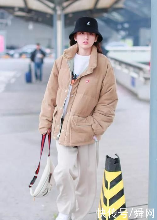新年怎么穿?既时髦又让七大姑八大姨挑不出毛病