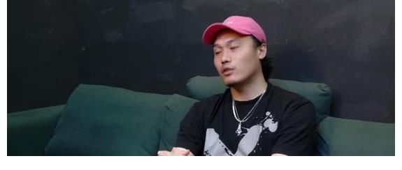 这就是街舞4|《街舞4》推迟到8月播出，高强度惹争议，有必要熬大夜录制吗？