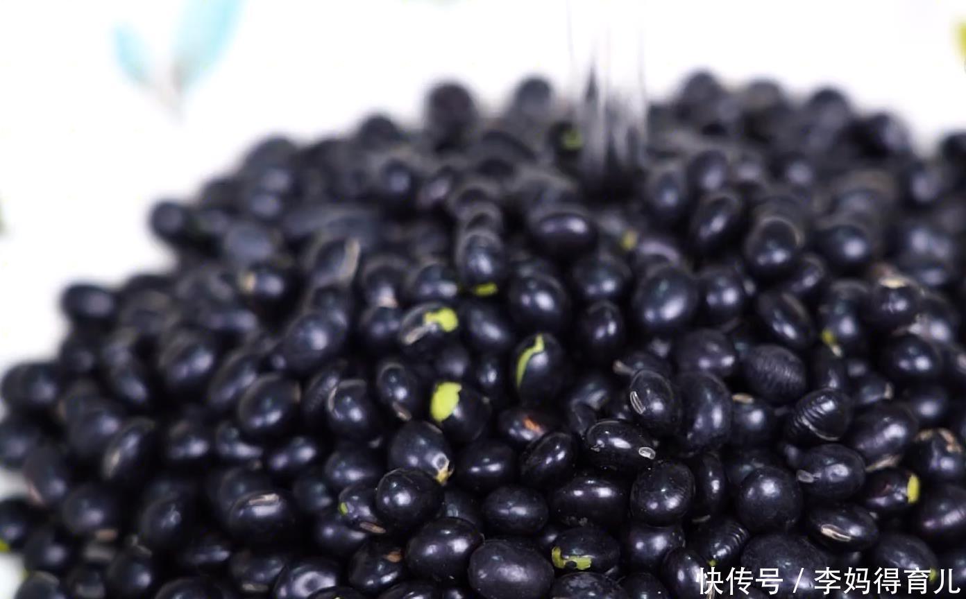 流水|黑豆每一粒都是宝,教你这样吃,比补药还好,做法简单,一看就会