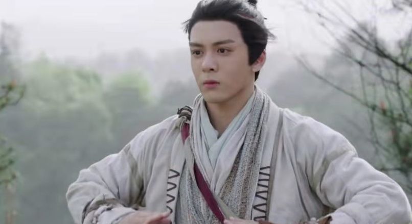 段誉$段誉坐拥多门神功,能否击败张无忌?看看二人的实战你就明白了