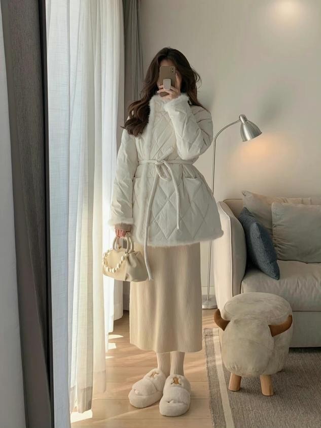 浅色系|怎么穿才能更“温柔”?冬日穿搭掌握几种穿搭,优雅大气有氛围
