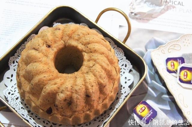 一次发酵、低糖油、无蛋奶的快手面包,减肥也可放心吃,快收藏!