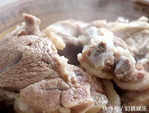 炖羊肉汤时，这3样缺一不可，汤浓肉香无膻味，可惜很多人不知道