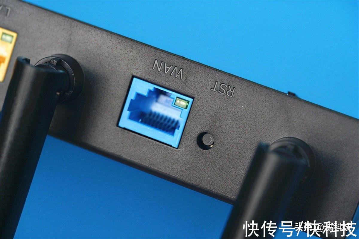路由器|仅98元！蒲公英X3A路由器图赏：可内网穿透、远程开关机