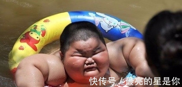 小胖|中国最强小胖子，眼睛被肉遮挡，爱吃鸡腿，智商超群！