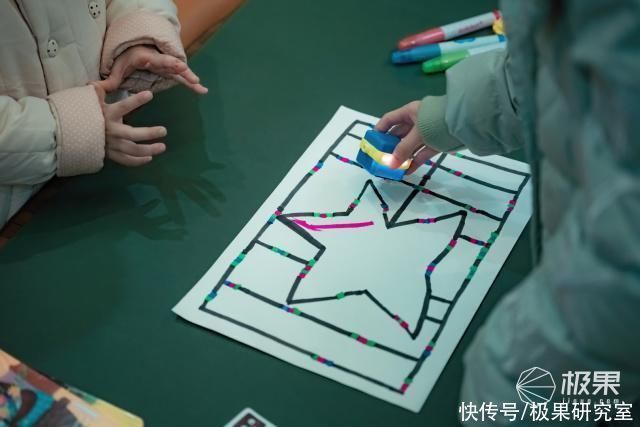 朋友|阿尔法蛋干货分享:孩子的玩伴和老师，“涂涂画画”就能学编程