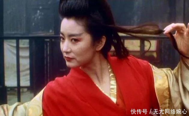 “储君”东方不败为何要夺权篡位?任盈盈太聪慧只是原因之一