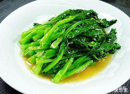 青菜|不管炒什么青菜,三步就好,青菜绿得发亮,不发黑