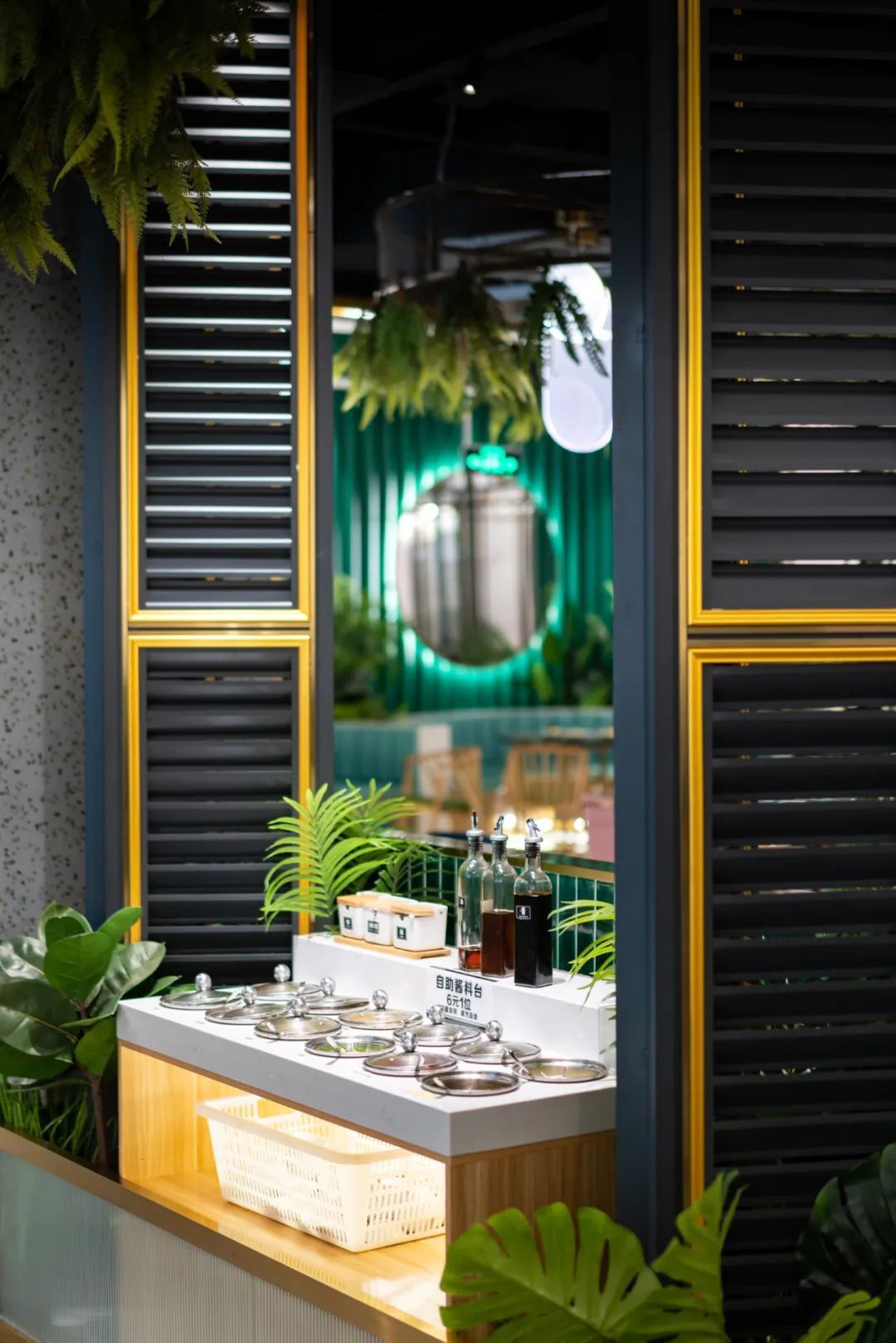 最佳|海鲜是泰式火锅的最佳伴侣,配上冬阴锅味道更鲜,默契度100%