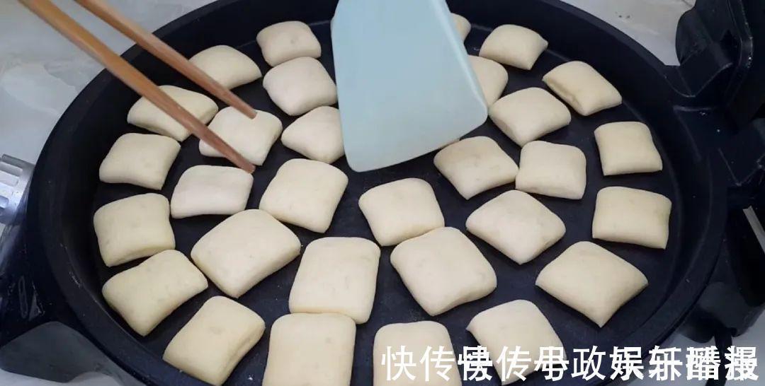 3个鸡蛋,1斤面粉,大刀一切,松软香甜不刷油,我家一周吃五次