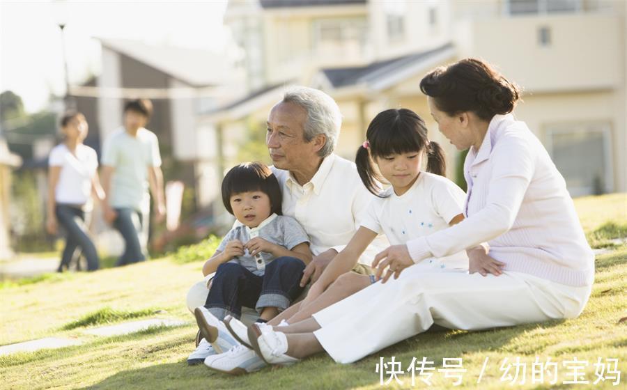 婆婆|“老人假带娃”正在兴起,看似辛苦,实则可能比较坑娃