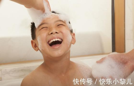 一冷一热|宝宝洗澡也有规矩,这4个时间段别洗,孩子容易生病