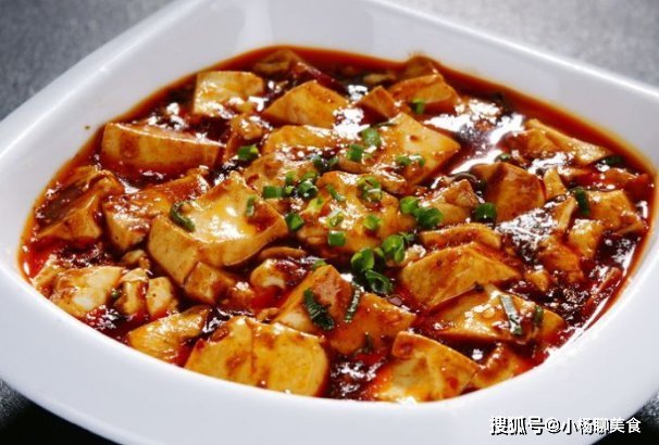 做麻婆豆腐,不要直接下锅炒,多加“一步”,豆腐鲜嫩多汁味道棒
