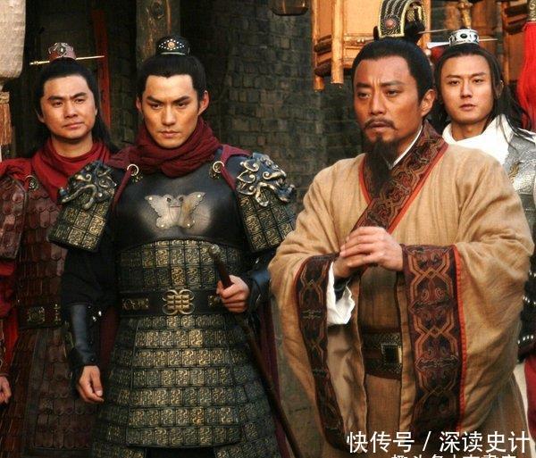 身为|身为“梁山老大”的宋江,为何非要选择招安,他的出身说明了一切