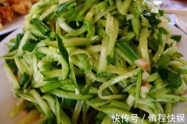 男友|妹妹带男友一家来做客，我烧了农家柴火饭招待，结果好心办坏事