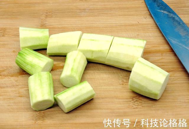 女性朋友|子宫肌瘤“最爱”3类女生，最好避而远之！多吃2物，子宫或笑开颜