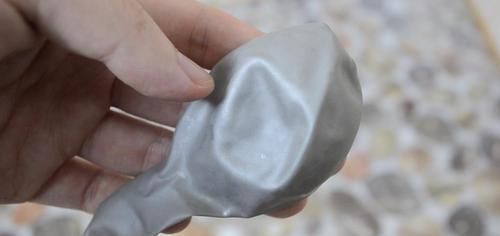 下水道口放一个气球,作用真强大,解决家家户户的一个烦恼,超实用