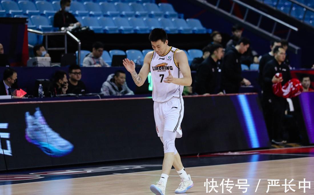 希望之星|篮坛希望之星!张镇麟三节22中14砍30+8,感谢郭艾伦辽宁人才济济