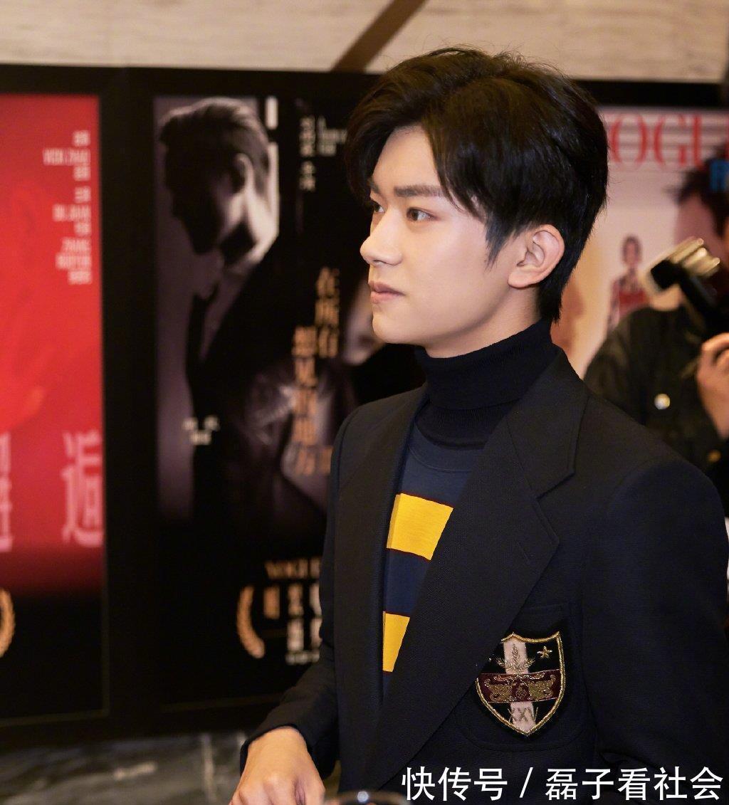 沈月|王俊凯和易烊千玺强势出镜《亲爱的客栈》,还登上热搜,真有面子