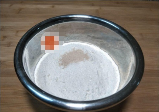 花卷不要再蒸着吃了,试试着样做,3分钟就出锅,宣软又酥脆!