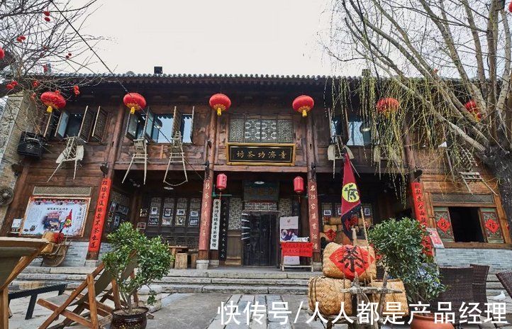 餐饮|新消费的人造情怀：一哄而上，一哄而散？